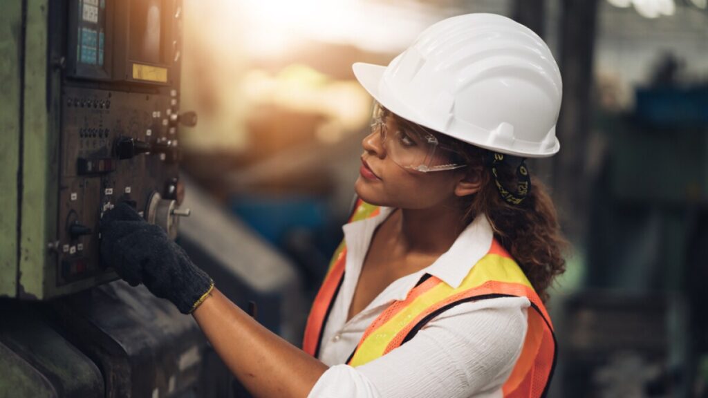 California Announces $13 Million to Foster Career Pathways for Women in Construction